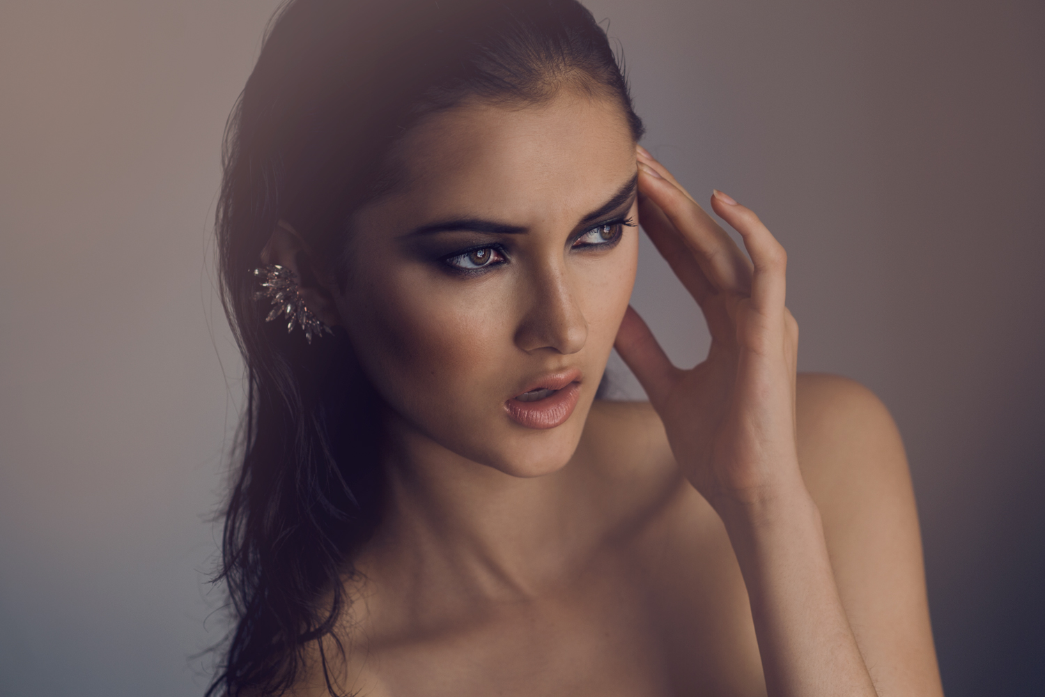 Ella-1