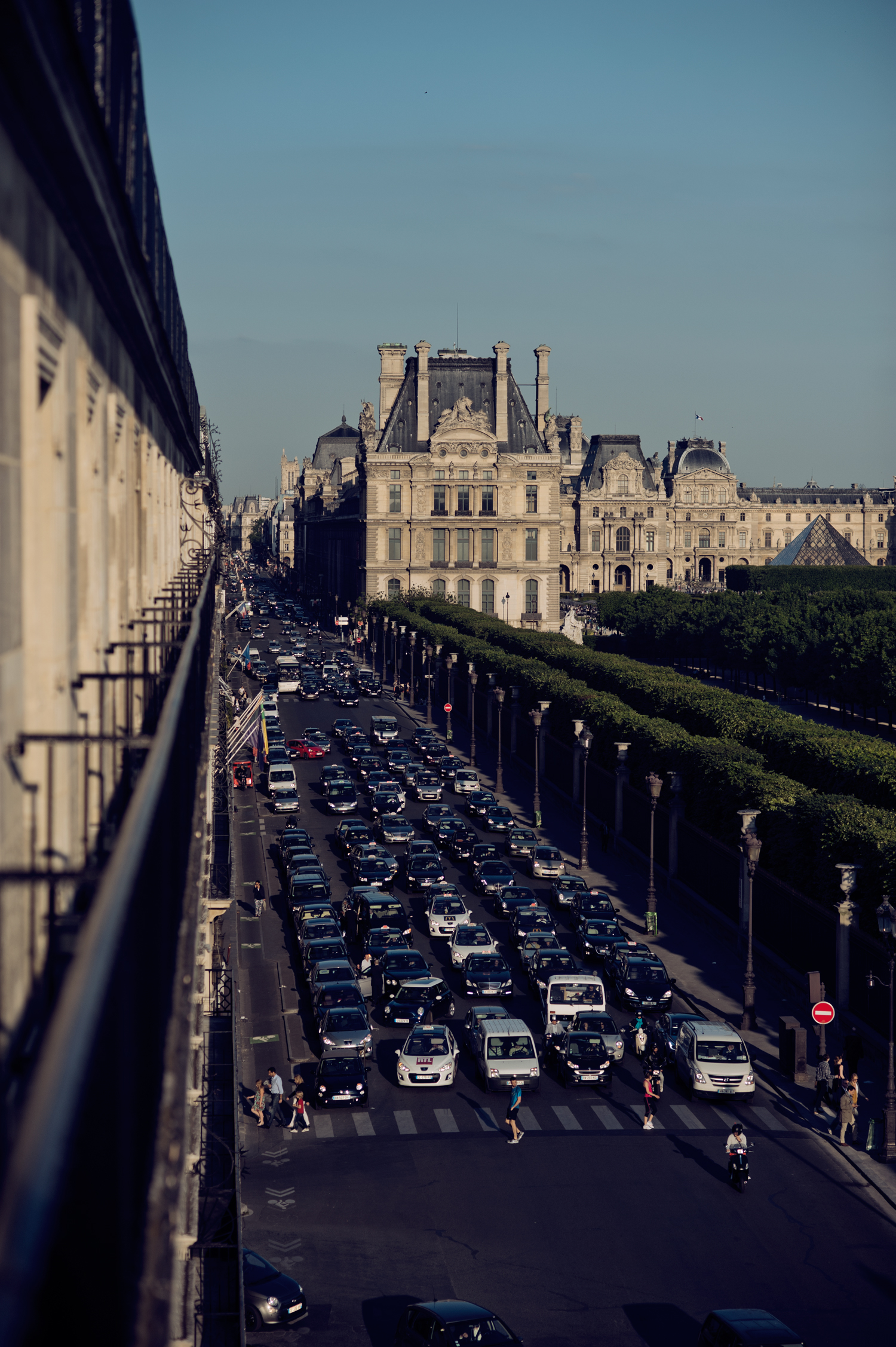 Paris-1n