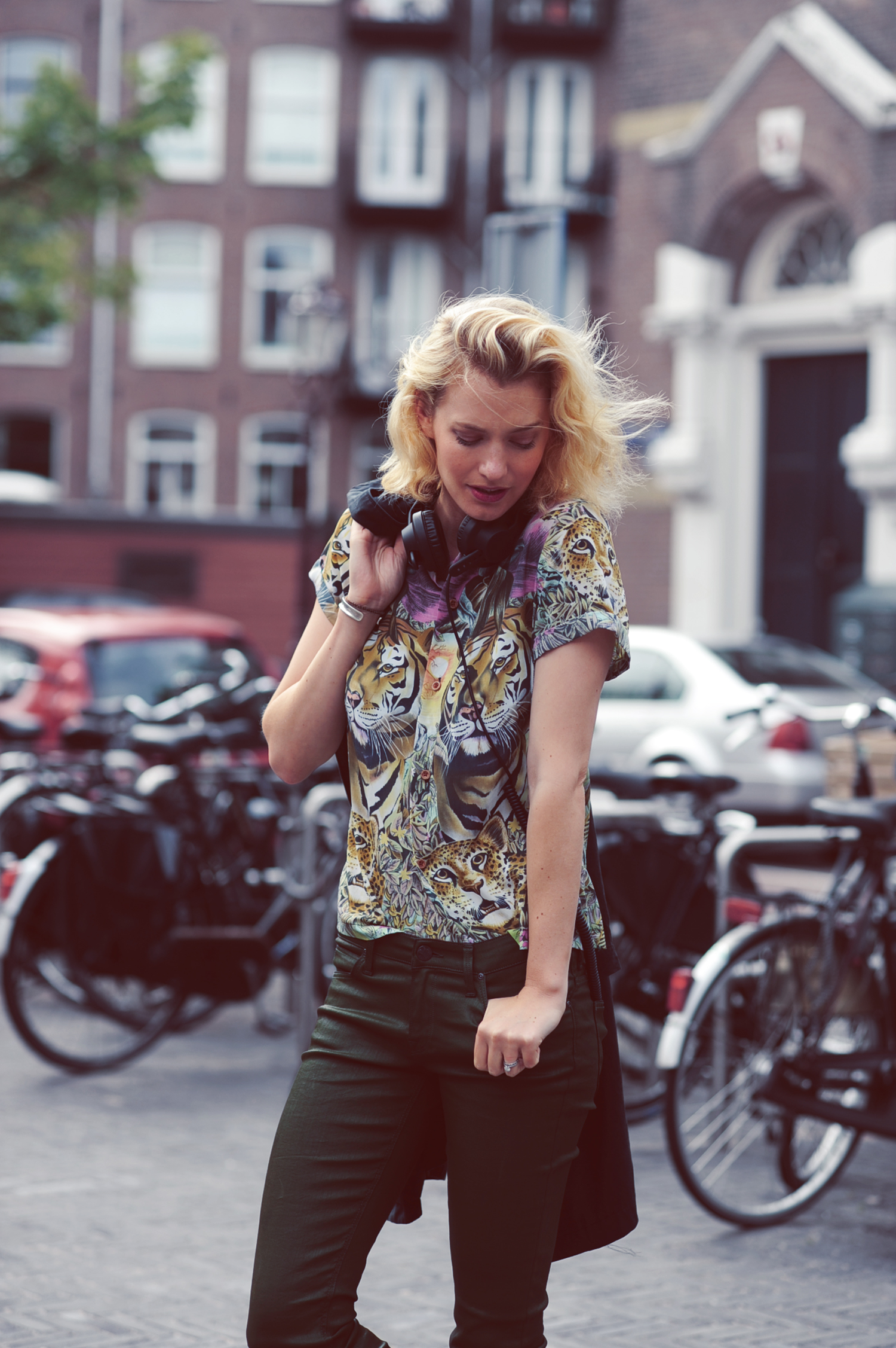 Lee-A'dam-5