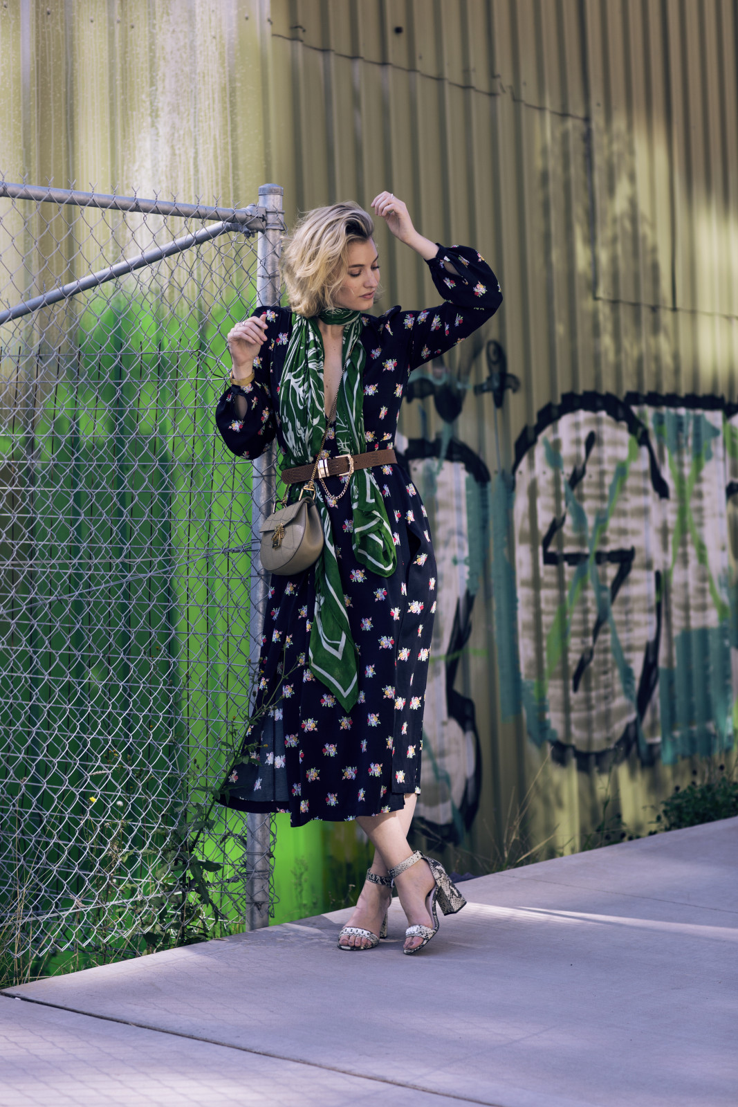 floral-dress-70s-style-hippy-navy