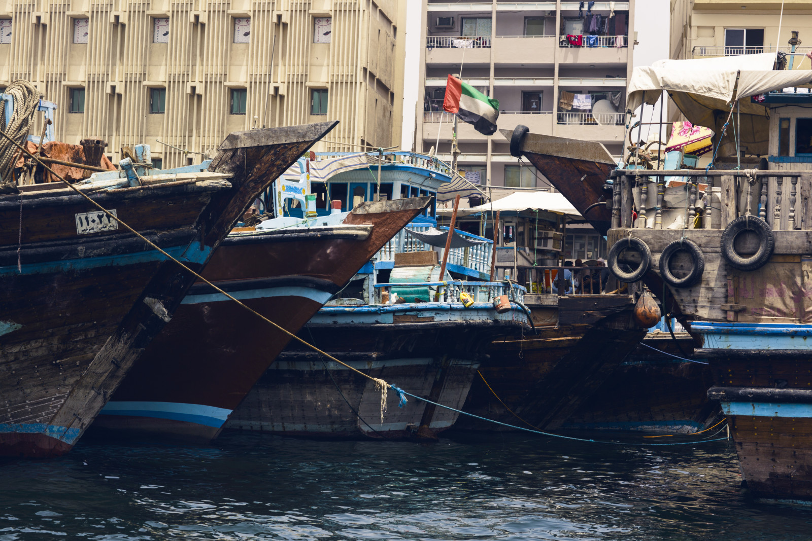 dubai-water-boats-travel-holiday