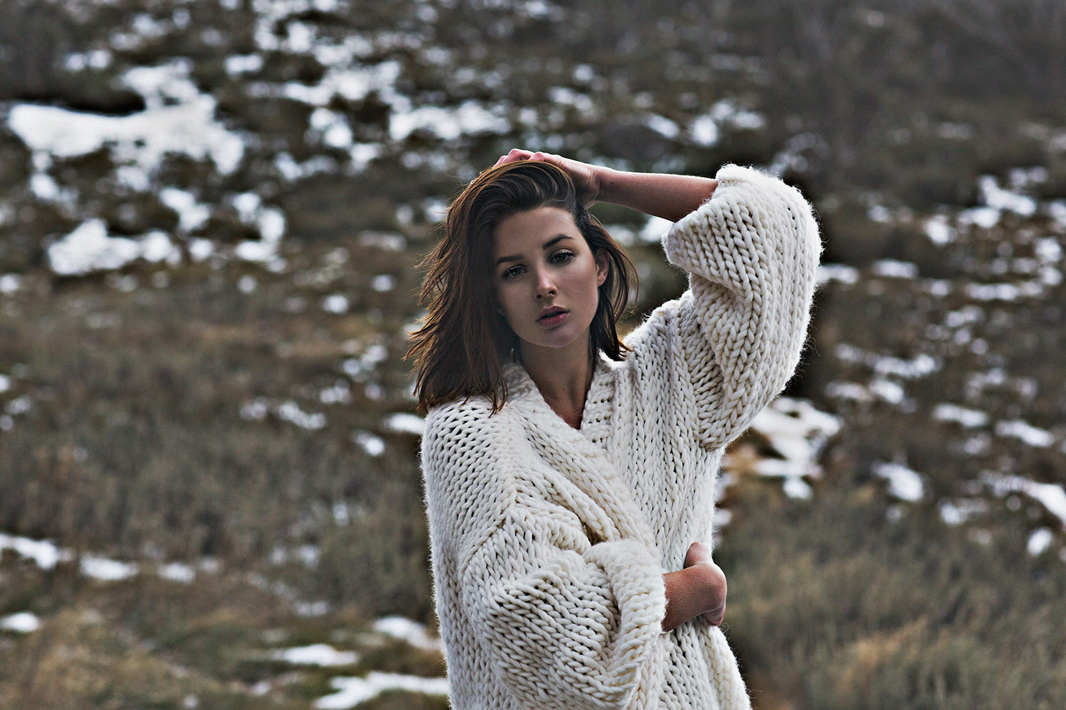 Sara-knit-mr-mittens-cardigan-cream