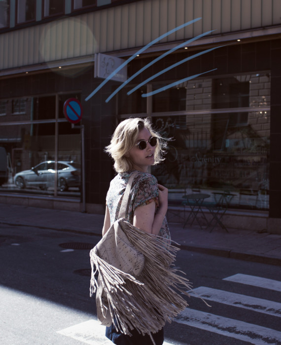 suede-skirt-hawaiian-sneakers-shirt-backpack-fringe-barbara-bonner