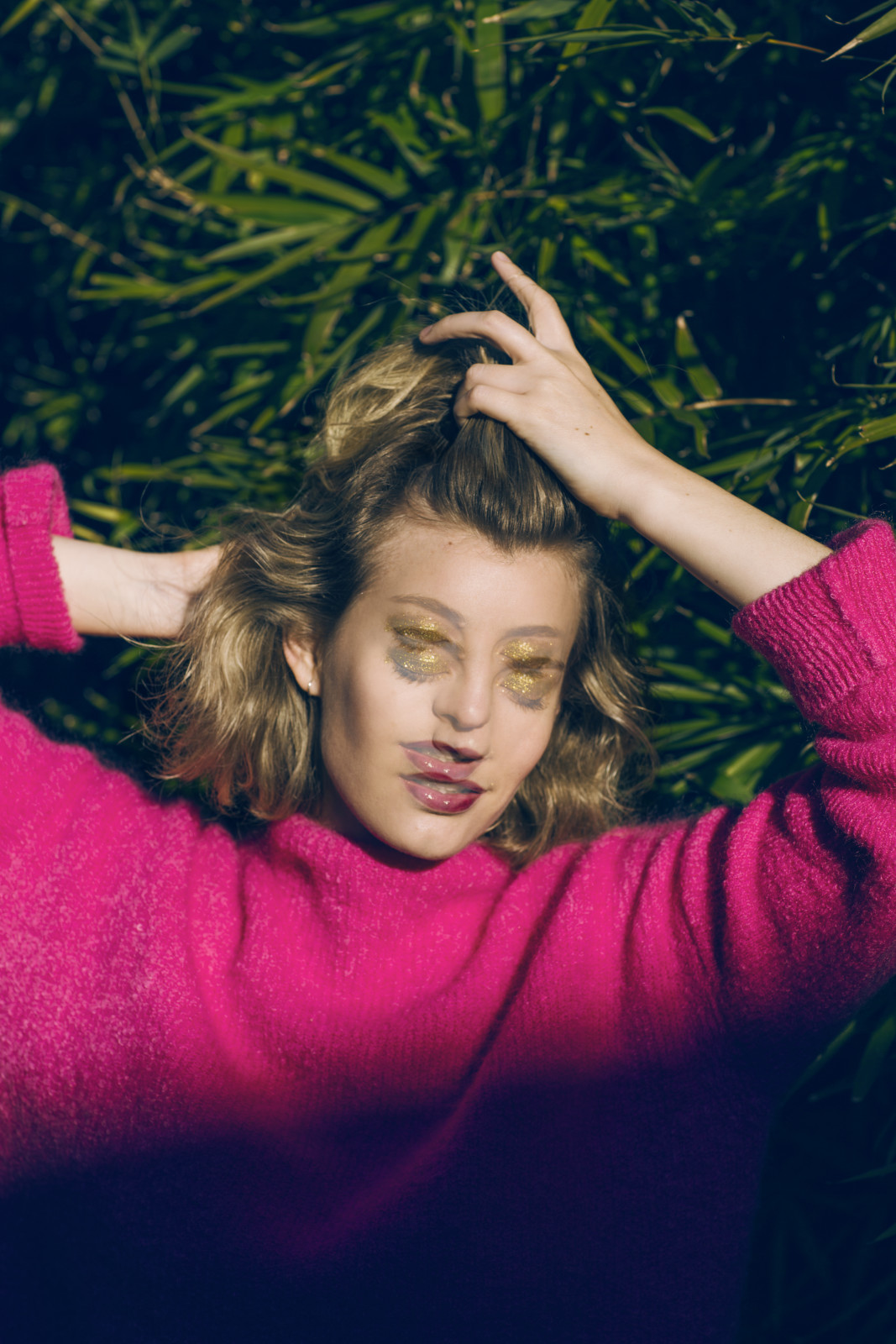 Schwarzkopf-hair-retro-mousse-lion-hair-fluffy-vintage-sass-and-bide-pink-sweater
