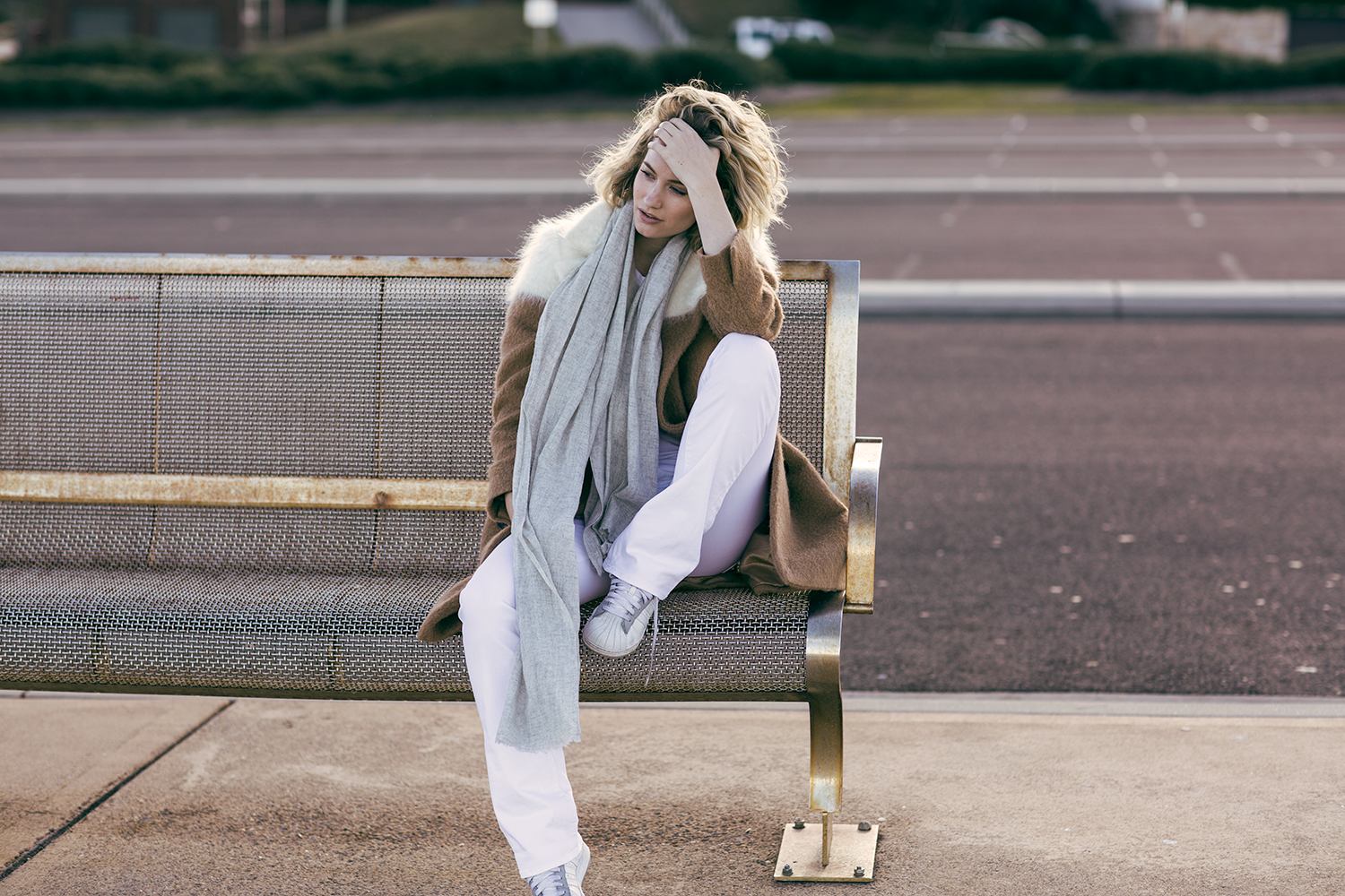 fluffy-sportmax-coat-white-jeans-sneakers-adidas-two-tone