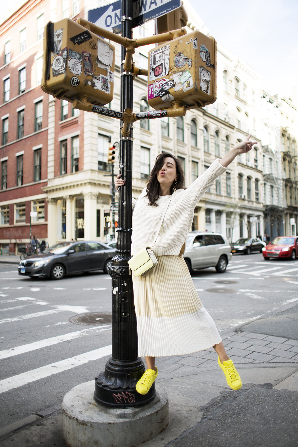 sania-claus-demina-new-york-city-2015-yellow-outfit-adidas-pharell-williams-dagmar-dress-gina-tricot-gant_12