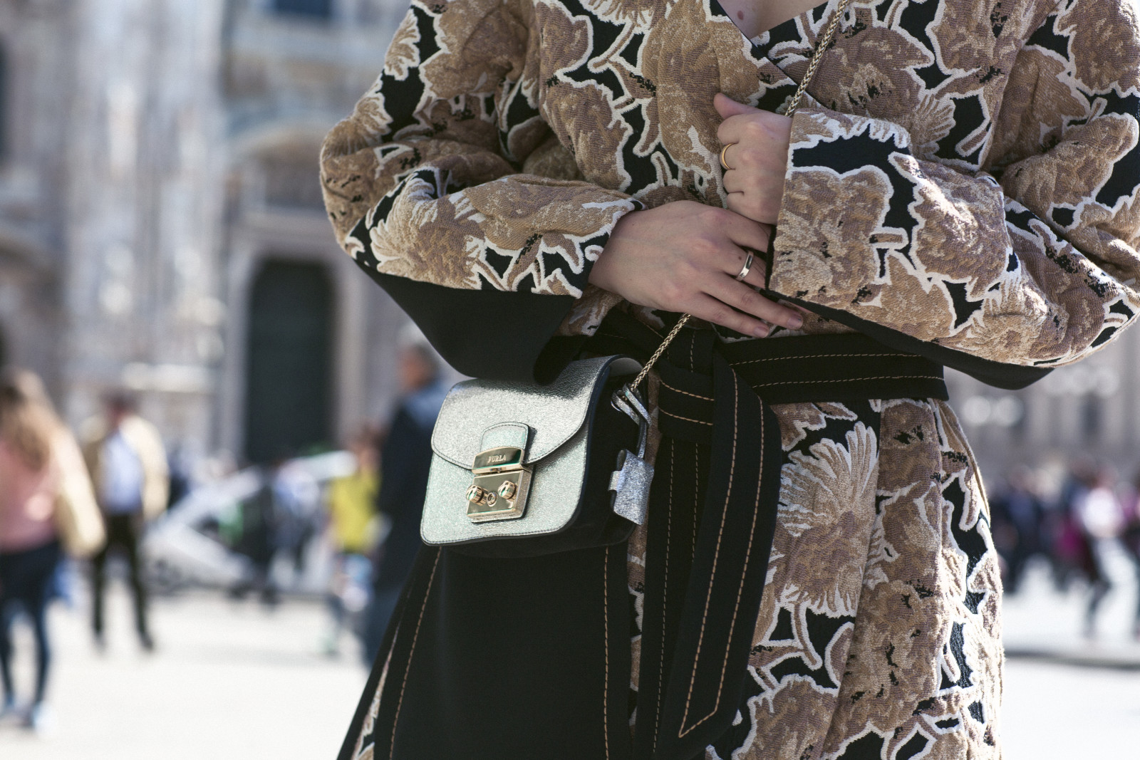 sportmax-coat-furla-silver-bag-metropolis-platforms
