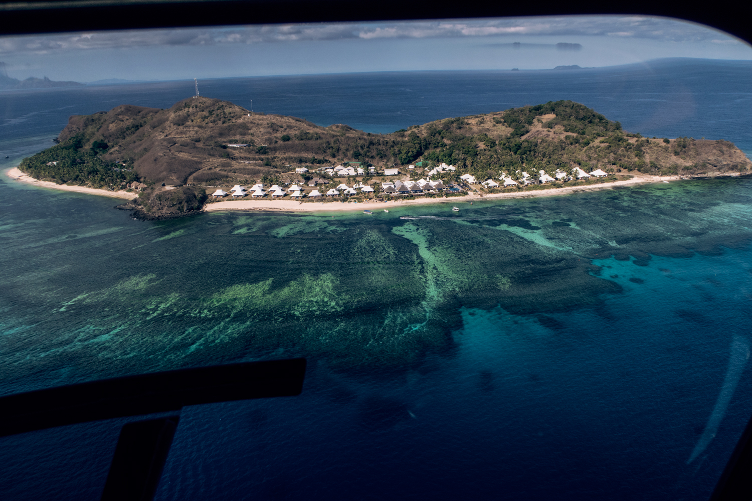 Island-tokoriki-fiji-helicopter-best-sheraton-perfect