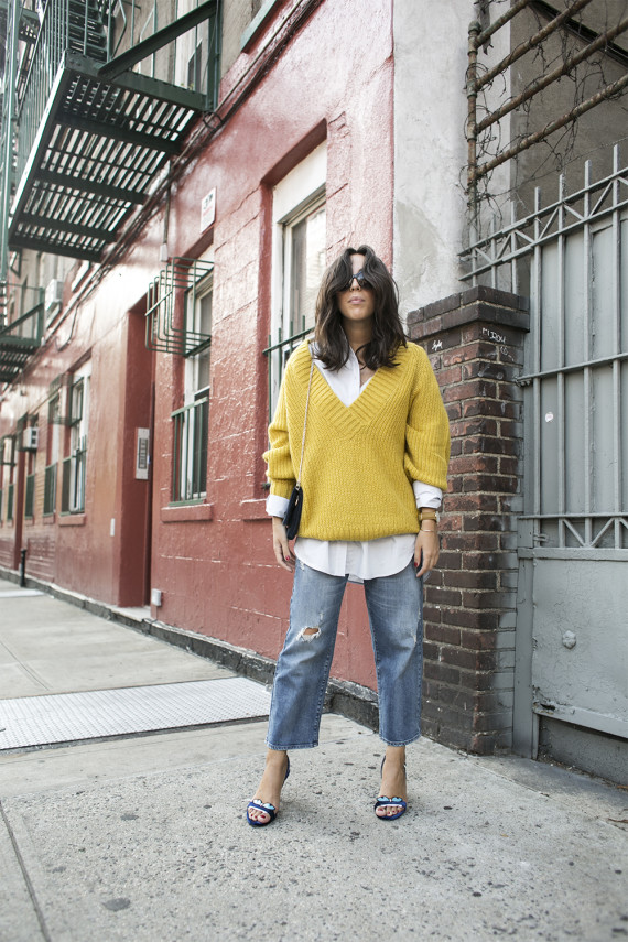 sania-claus-demina-outfit-yellow-denim-chiara-ferragni-monster-shoes-cfmonsters-zanita_4